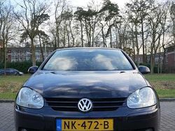Zwart Gebruikt 2006 VW Golf V Hatchback | € 3.500 (Eerlijke prijs)