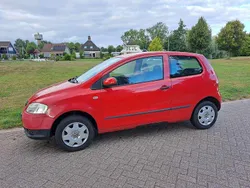 Rood Gebruikt 2007 VW Fox Hatchback | € 1.060 (Eerlijke prijs)