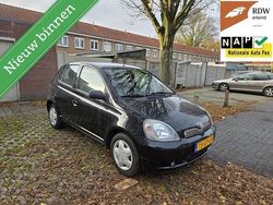 Zwart Gebruikt 2001 Toyota Yaris Hatchback | € 1.994 (Goede deal)
