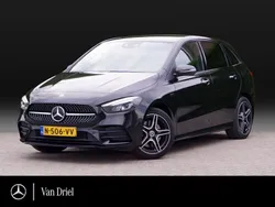 Zwart Gebruikt 2021 Mercedes B250 AMG line MPV | € 34.300 (Iets duurder)