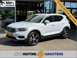 Grijs Gebruikt 2022 Volvo XC40 Inscription SUV | € 32.895 (Goede deal)