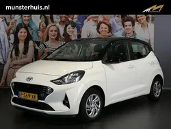 Wit Gebruikt 2022 Hyundai i10 Comfort Hatchback | € 13.745 (Eerlijke prijs)