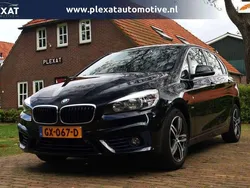 Zwart Gebruikt 2015 BMW 218 Active Tourer Sport Line MPV | € 12.945 (Eerlijke prijs)