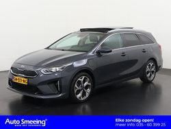 Grijs Gebruikt 2021 Kia Ceed Hatchback | € 23.740 (Eerlijke prijs)