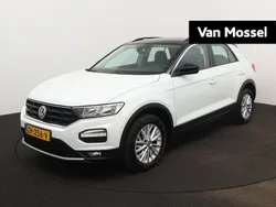 Wit Gebruikt 2019 VW T-Roc Style SUV | € 22.400 (Eerlijke prijs)