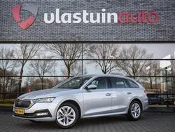 Grijs, metallic lak Gebruikt 2021 Skoda Octavia Business Line Stationwagen | € 22.950 (Eerlijke prijs)