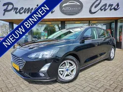 Zwart Gebruikt 2019 Ford Focus Trend Hatchback | € 11.945 (Eerlijke prijs)