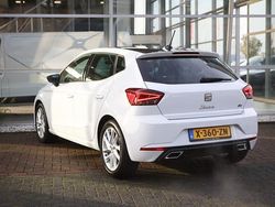 Wit Gebruikt 2023 Seat Ibiza FR Hatchback | € 17.950 (Eerlijke prijs)