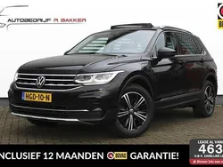 Zwart Gebruikt 2022 VW Tiguan Elegance SUV | € 34.995 (Eerlijke prijs)