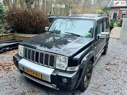 Zwart (metallic) Gebruikt 2008 Jeep Commander Limited SUV | € 4.999