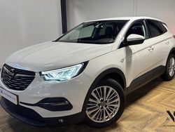 Wit Gebruikt 2020 Opel Grandland X Innovation SUV | € 16.940 (Super prijs)