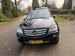 Gebruikt 2006 Mercedes ML320 SUV | € 7.800 (Eerlijke prijs)