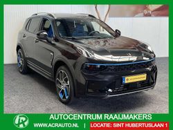 Zwart Gebruikt 2023 Lynk & Co 01 SUV | € 25.740 (Eerlijke prijs)