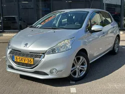 Grijs Gebruikt 2013 Peugeot 208 Hatchback | € 5.450 (Eerlijke prijs)