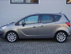 Bruin Gebruikt 2011 Opel Meriva Cosmo MPV | € 4.250 (Goede deal)