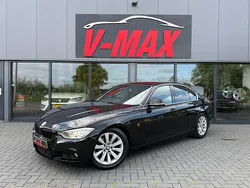 Zwart Gebruikt 2013 BMW 320 Sport Line Sedan | € 10.950 (Eerlijke prijs)