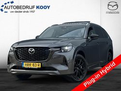 Machine grey (grijs metallic) Gebruikt 2025 Mazda CX-80 Homura-Line SUV | € 59.950 (Super prijs)