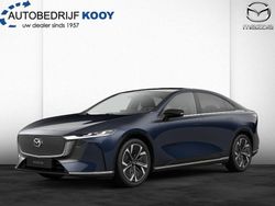 Blauw Nieuw 2025 Mazda 6e Takumi-Line Hatchback | € 44.040 (Eerlijke prijs)