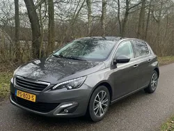Grijs Gebruikt 2017 Peugeot 308 Hatchback | € 8.450 (Super prijs)