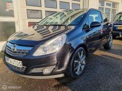 Zwart Gebruikt 2008 Opel Corsa Hatchback | € 2.750 (Iets duurder)