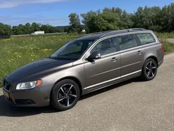 Brons Gebruikt 2009 Volvo V70 Kinetic Stationwagen | € 11.750 (Eerlijke prijs)