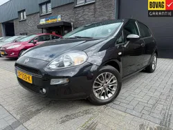Zwart Gebruikt 2015 Fiat Punto Street Hatchback | € 5.850 (Iets duurder)