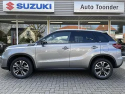 Suv Gebruikt 2023 Suzuki Vitara Style SUV | € 25.650 (Eerlijke prijs)