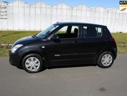 Zwart, metallic lak Gebruikt 2008 Suzuki Swift Cool Hatchback | € 4.350 (Iets duurder)