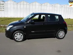 Zwart, metallic lak Gebruikt 2008 Suzuki Swift Cool Hatchback | € 4.350 (Iets duurder)