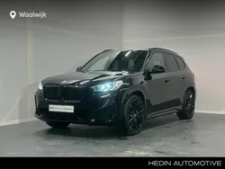 Zwart, metallic lak Gebruikt 2023 BMW iX1 Shadowline SUV | € 45.880 (Eerlijke prijs)