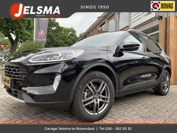 Zwart Gebruikt 2023 Ford Kuga Titanium SUV | € 22.500 (Goede deal)