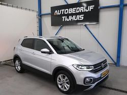 Grijs Gebruikt 2021 VW T-Cross Style SUV | € 18.750 (Eerlijke prijs)