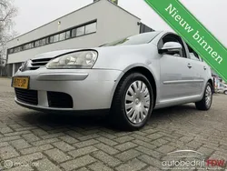 Grijs Gebruikt 2006 VW Golf V Hatchback | € 2.850 (Eerlijke prijs)
