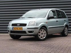 Zilver Gebruikt 2003 Ford Fusion Trend Hatchback | € 4.950