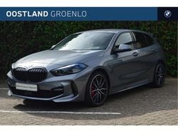 Grijs Gebruikt 2024 BMW 118 Comfort Edition Hatchback | € 34.950 (Goede deal)