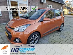 Oranje, metallic lak Gebruikt 2014 Hyundai i10 Comfort Hatchback | € 7.999 (Eerlijke prijs)