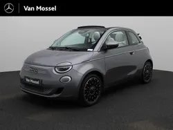 Grijs Gebruikt 2022 Fiat 500e La Prima Cabriolet | € 23.900 (Goede deal)