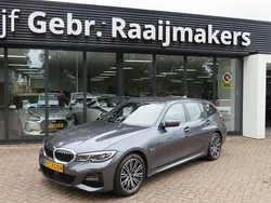 Grijs Gebruikt 2022 BMW 330 Executive Stationwagen | € 32.900 (Super prijs)