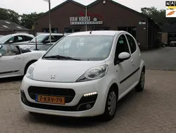 Wit Gebruikt 2013 Peugeot 107 Active Hatchback | € 4.500 (Eerlijke prijs)