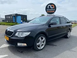 Zwart Gebruikt 2011 Skoda Superb Business Line Stationwagen | € 2.999 (Super prijs)