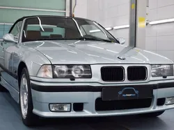 Blauw, metallic lak Gebruikt 1996 BMW M3 Cabriolet Cabriolet | € 119.950