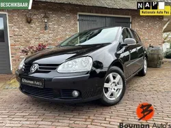 Zwart Gebruikt 2008 VW Golf V Hatchback | € 4.950 (Eerlijke prijs)