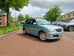 Blauw Gebruikt 2003 Daihatsu Sirion Hatchback | € 1.045 (Eerlijke prijs)