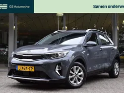 Grijs Gebruikt 2020 Kia Stonic SUV | € 16.490 (Eerlijke prijs)