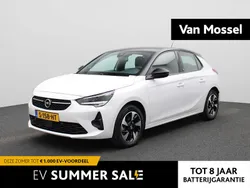 Wit Gebruikt 2023 Opel Corsa-e Hatchback | € 19.740 (Eerlijke prijs)