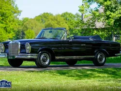 Zwart Gebruikt 1963 Mercedes 220 SE Cabriolet | € 117.500