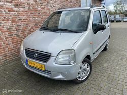 Grijs Gebruikt 2001 Suzuki Wagon R GL Hatchback | € 1.950 (Eerlijke prijs)