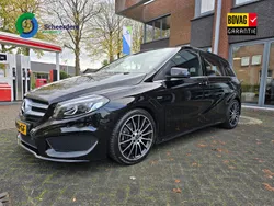 Zwart Gebruikt 2018 Mercedes B180 Business MPV | € 23.500 (Eerlijke prijs)
