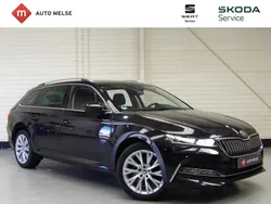 Zwart Gebruikt 2021 Skoda Superb Style Stationwagen | € 28.945 (Eerlijke prijs)