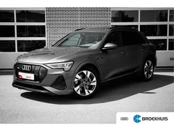 Grijs, metallic lak Gebruikt 2019 Audi e-tron S-Line SUV | € 27.900 (Eerlijke prijs)
